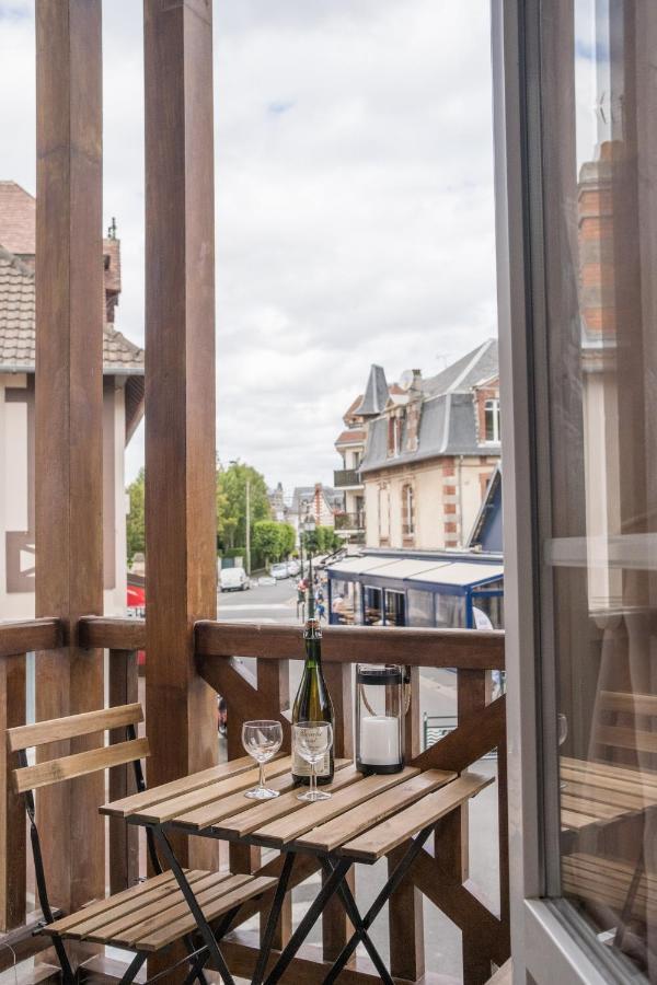 Cabourg Cosy Chic Cabourg Hyper-Centre 4 Pers, 2 Bedrooms , 2 Sdb, Terrasse, Wifi Luaran gambar